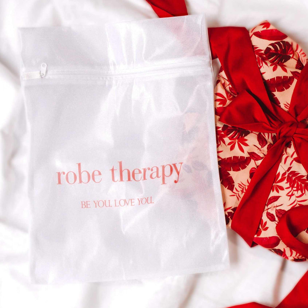 Robe Therapy Washbag - Lounging and sleepwear luxury robes